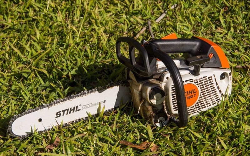 chainsaw