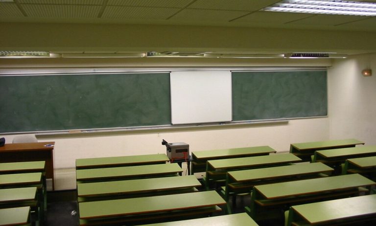 How U.S. Law School Rankings Help Lower-Ranked Schools