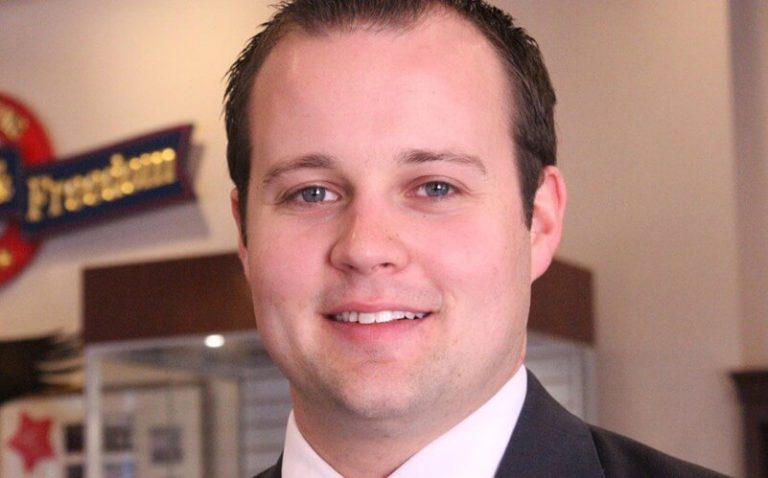 Josh Duggar Wants Porn Star to Pay His Legal Fees, Drop Lawsuit