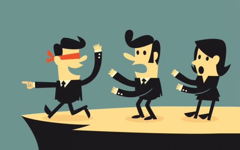 10 Mistakes Attorneys Make That Kill Their Careers 10 Mistakes Attorneys Make That Kill Their Careers