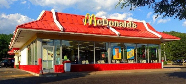 Blind Man Sues McDonalds Because He Can’t Use Drive-Thru