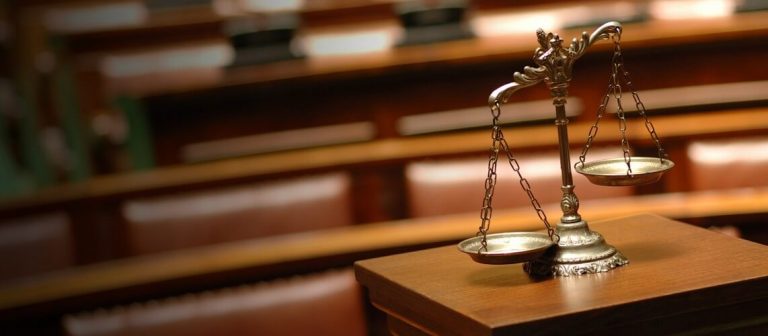 Survey Finds 44% Pay Gap Between Male and Female Law Firm Partners
