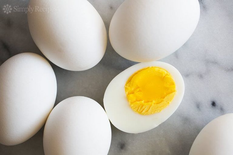Police Called after Hard-Boiled Egg Fight at Denny’s