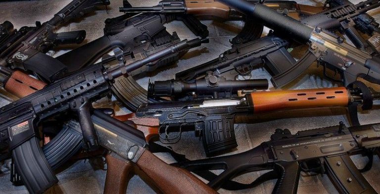 guns