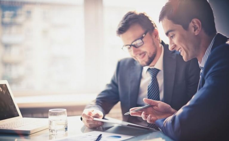 Class Clues Can Backfire on Your Resume, Study Says Class Clues Can Backfire on Your Resume, Study Says
