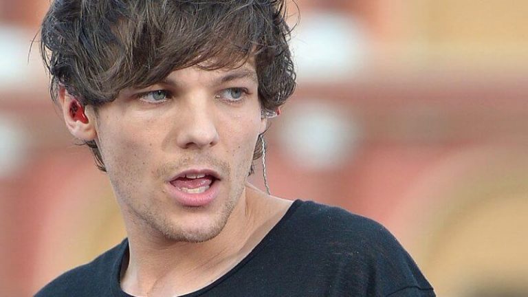 Will One Direction Singer Louis Tomlinson Face Prosecution over Airport Brawl?