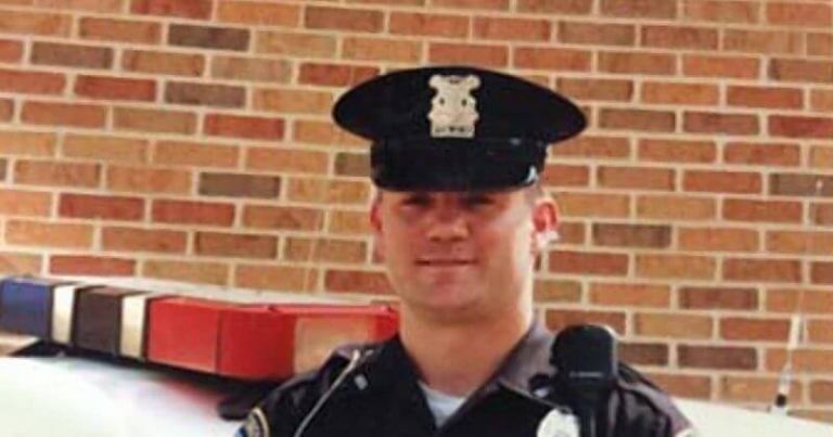 White Cop Sues Police Force after He Learns He Has African Ancestry