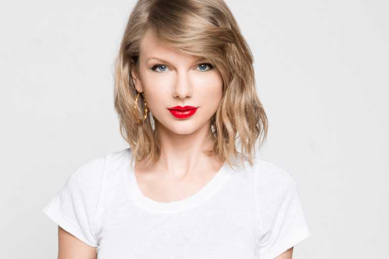 ACLU Condemns Taylor Swift after She Threatens to Sue Blogger ACLU Condemns Taylor Swift after She Threatens to Sue Blogger
