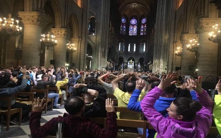 Paris Police Shoot Notre Dame Cathedral Attacker