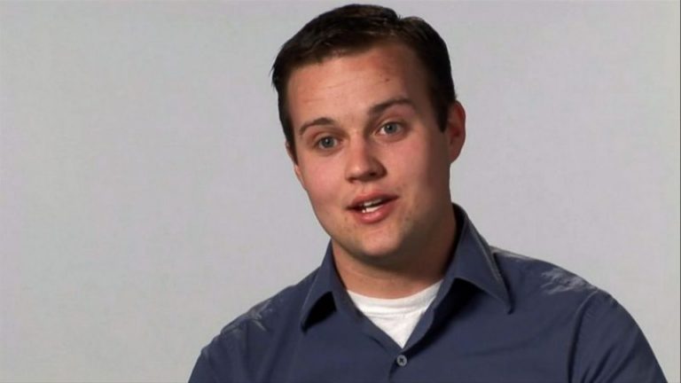 Josh Duggar's Sisters Don't Want Him Joining Their Privacy Lawsuit