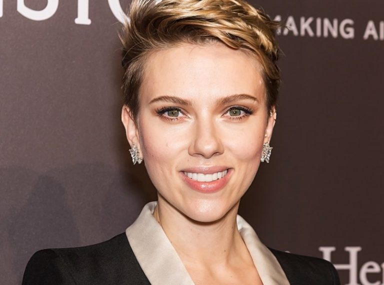 Scarlett Johansson Officially Divorced, Rumored to Be Dating Lawyer