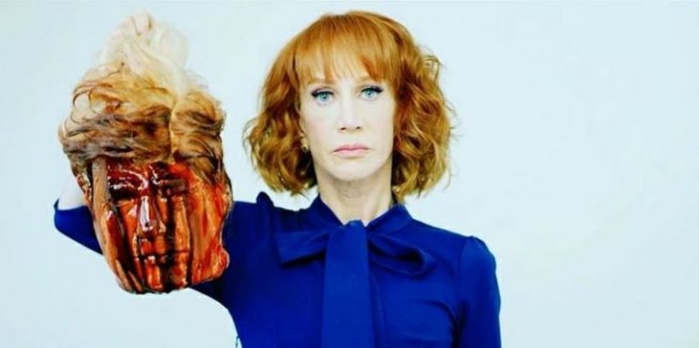Kathy Griffin Feuding with Her Former Attorney, Lisa Bloom Kathy Griffin Feuding with Her Former Attorney, Lisa Bloom