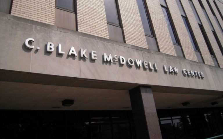 Univ Akron Law