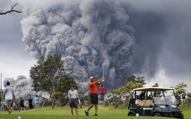 Hawaii’s Kilauea Volcano Erupts from Summit Hawaii’s Kilauea Volcano Erupts from Summit