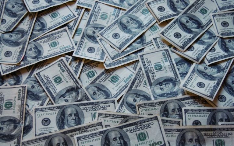 Cravath Surpasses Associate Base Salary Scale Set by Milbank Cravath Surpasses Associate Base Salary Scale Set by Milbank