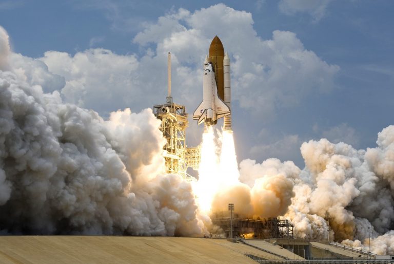 Flat Earther Daredevil Dies in DIY Rocket Crash