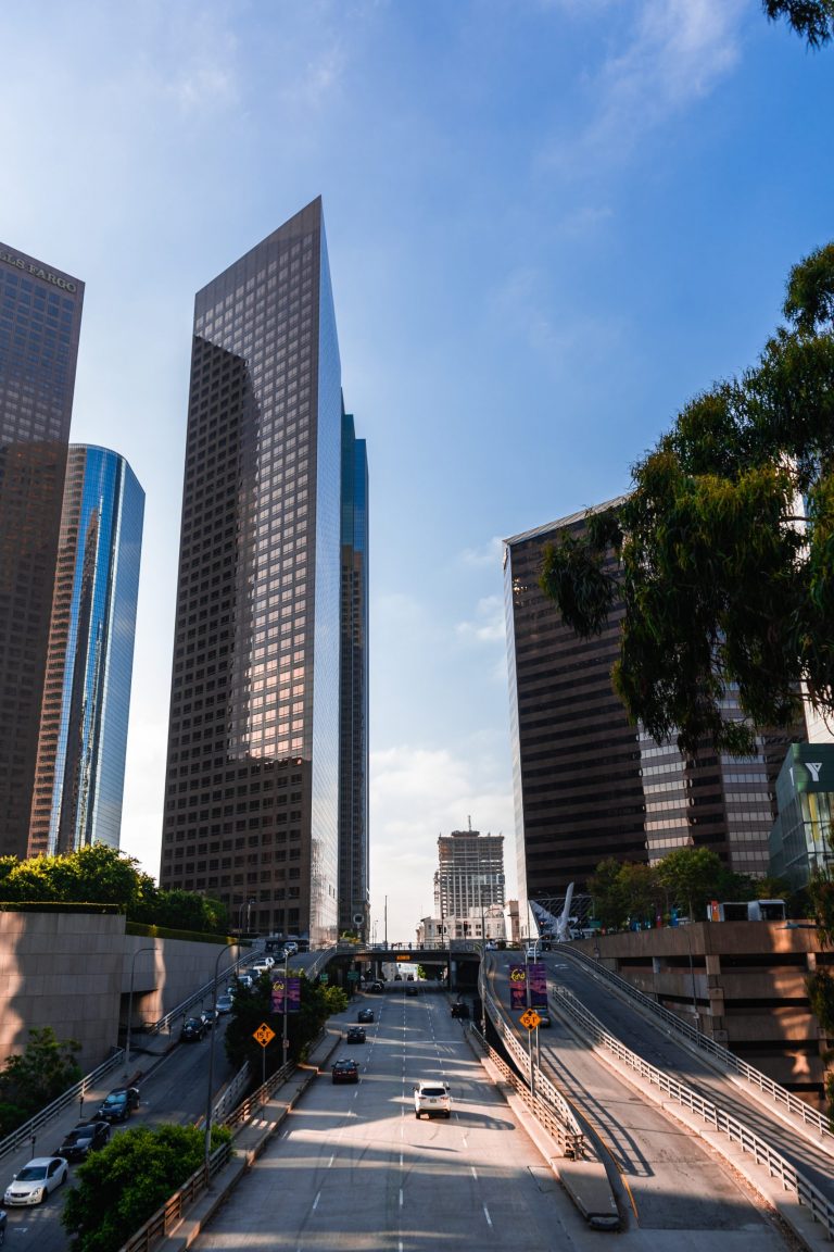 August 2021 Legal Industry News: Law Firm Hiring, Legal Innovation & Pro Bono