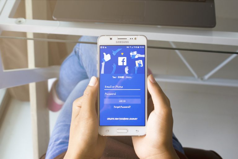 FTC Alleges Facebook Bought, Buried Rivals In New Antitrust Proceedings