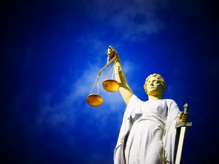 112 UVA Law Alumni To Clerk in 2021