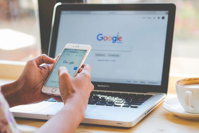 Layoffs and Stealth Cuts in Legal Tech Industry Amidst Economic Uncertainty