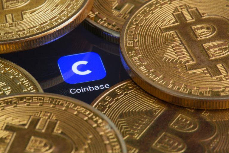 Coinbase Takes Legal Action to Urge SEC to Draft Clear Regulations for Cryptocurrencies