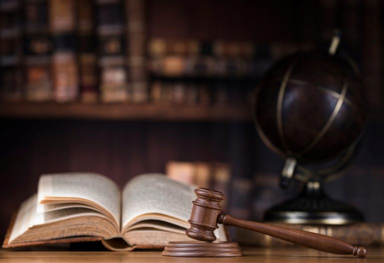 2022 Law Grads Face Dwindling JD-Advantage Job Prospects as Bar-Pass-Required Positions Soar