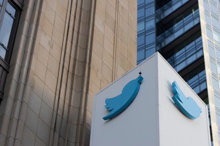 Legal Issues Multiply as Musk’s Twitter Layoffs Continue to Grow
