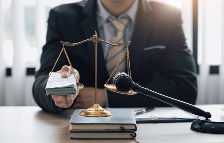 NALP Reports Median Base Pay of $200K for New Associates Due to Talent Wars NALP Reports Median Base Pay of $200K for New Associates Due to Talent Wars
