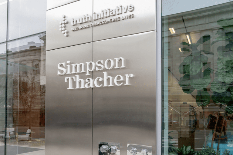Simpson Thacher Urges Associates to Report to Office or Risk Bonuses: New Policy Announcement