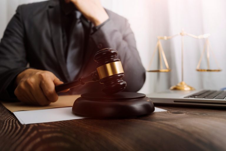 Judge Withdraws from Case Amid Accusations of Bias Against Middle Eastern Men Judge Withdraws from Case Amid Accusations of Bias Against Middle Eastern Men
