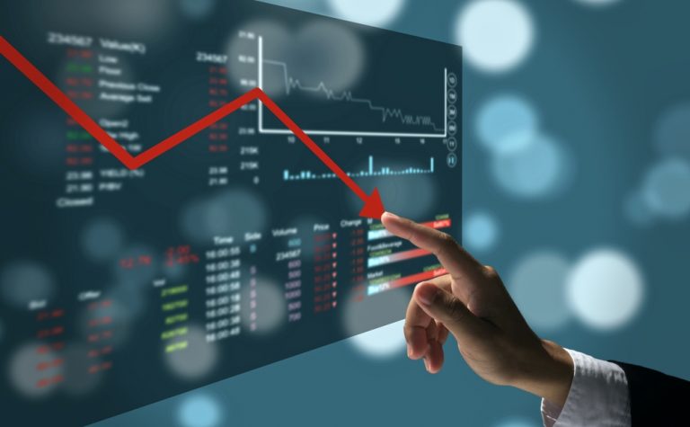 Persistent Financial Struggles Persist for US Law Firms Following Productivity Downturn