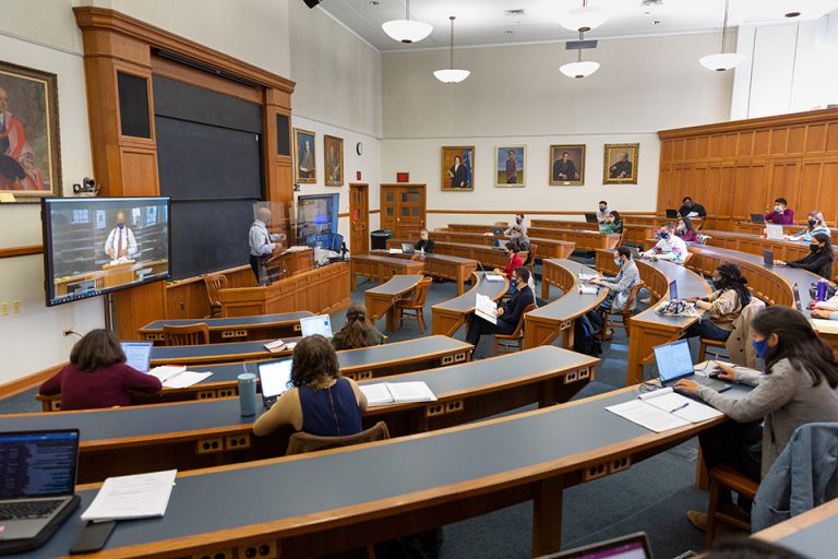 Cold Calling Debate Sparks Online Controversy Cold Calling Debate Sparks Online Controversy