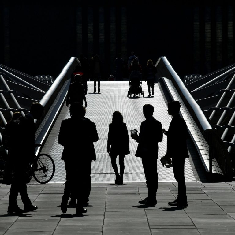 The Growing Trend of “Precruiting” in BigLaw Firms: Early Summer Associate Hiring on the Rise