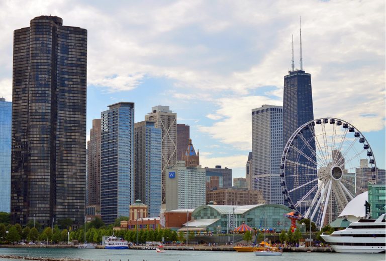 New Illinois Law Mandates Salary Disclosure in Job Postings