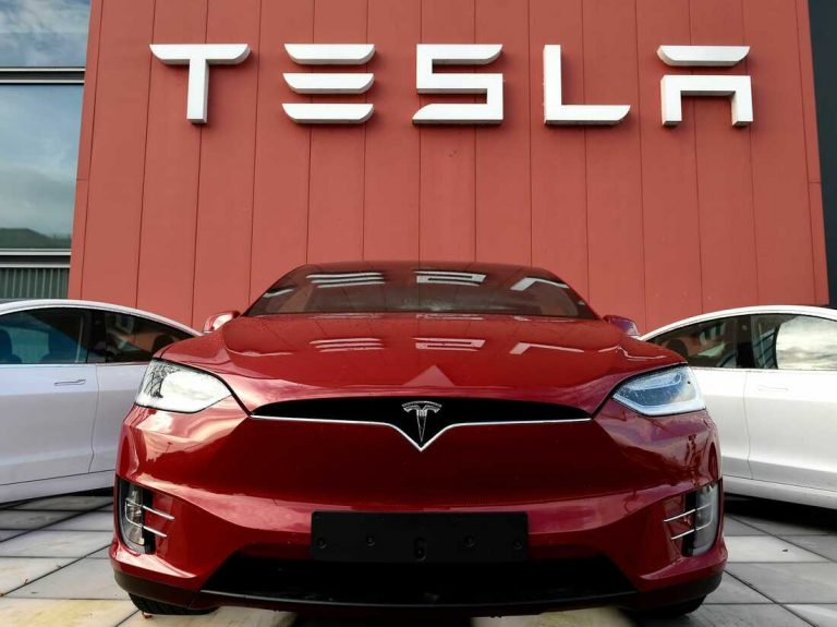 Tesla Challenges $230 Million Legal Fee Request in Director Pay Settlement Tesla Challenges $230 Million Legal Fee Request in Director Pay Settlement