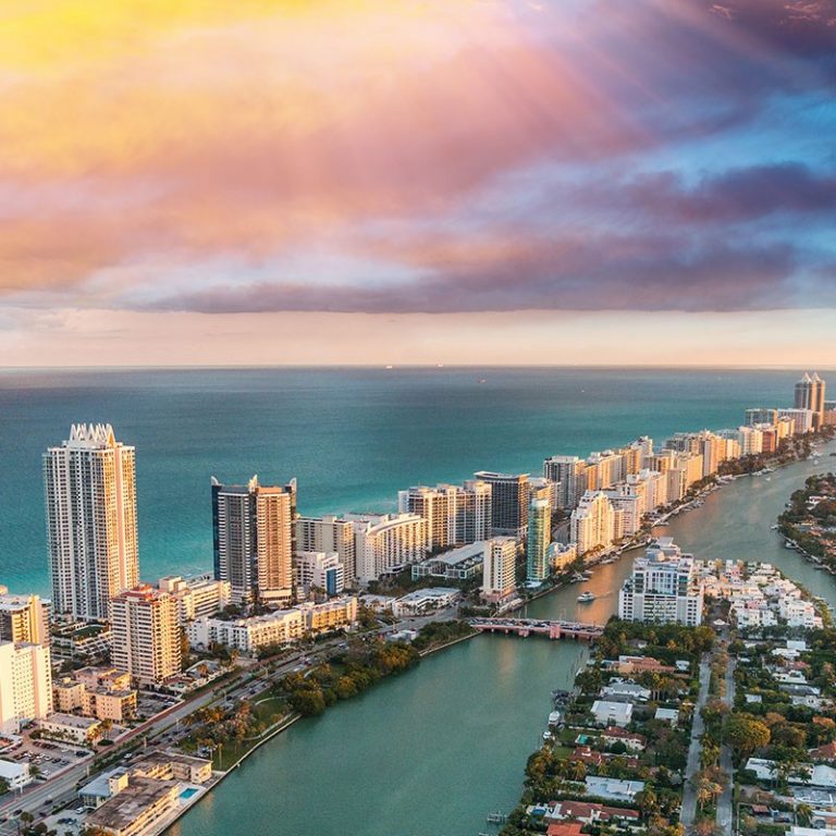Silicon Valley Law Firm Cooley Expands into Miami