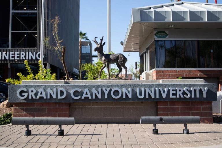 Federal Trade Commission Files Lawsuit Against Grand Canyon University Federal Trade Commission Files Lawsuit Against Grand Canyon University