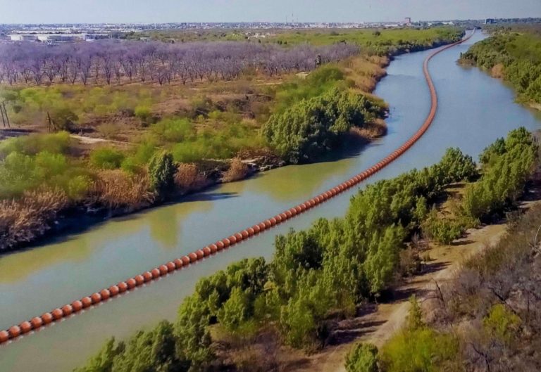 Texas Implements River Barrier to Curb Migrant Crossings